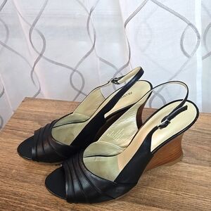 Franco Fortified Wedge Heels w/box